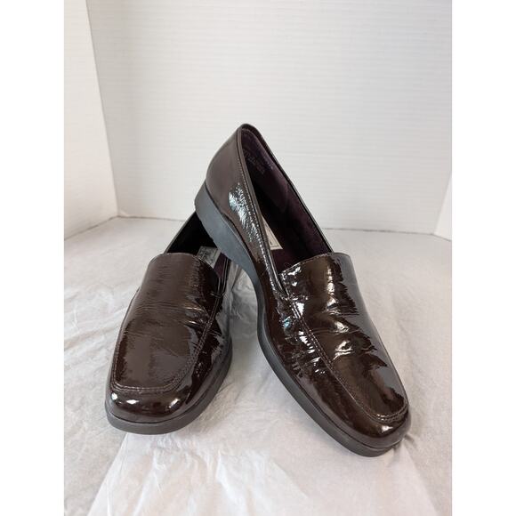 Dark Brown Loafers Patent Leather , Preppy, Heritage, Size 10. Worthington. - Picture 1 of 9